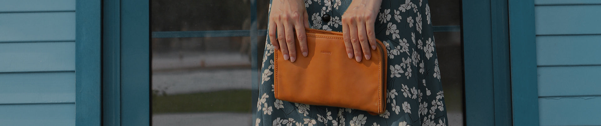 Leather Clutch & Evening Bags for Women | Designer Clutch Purse