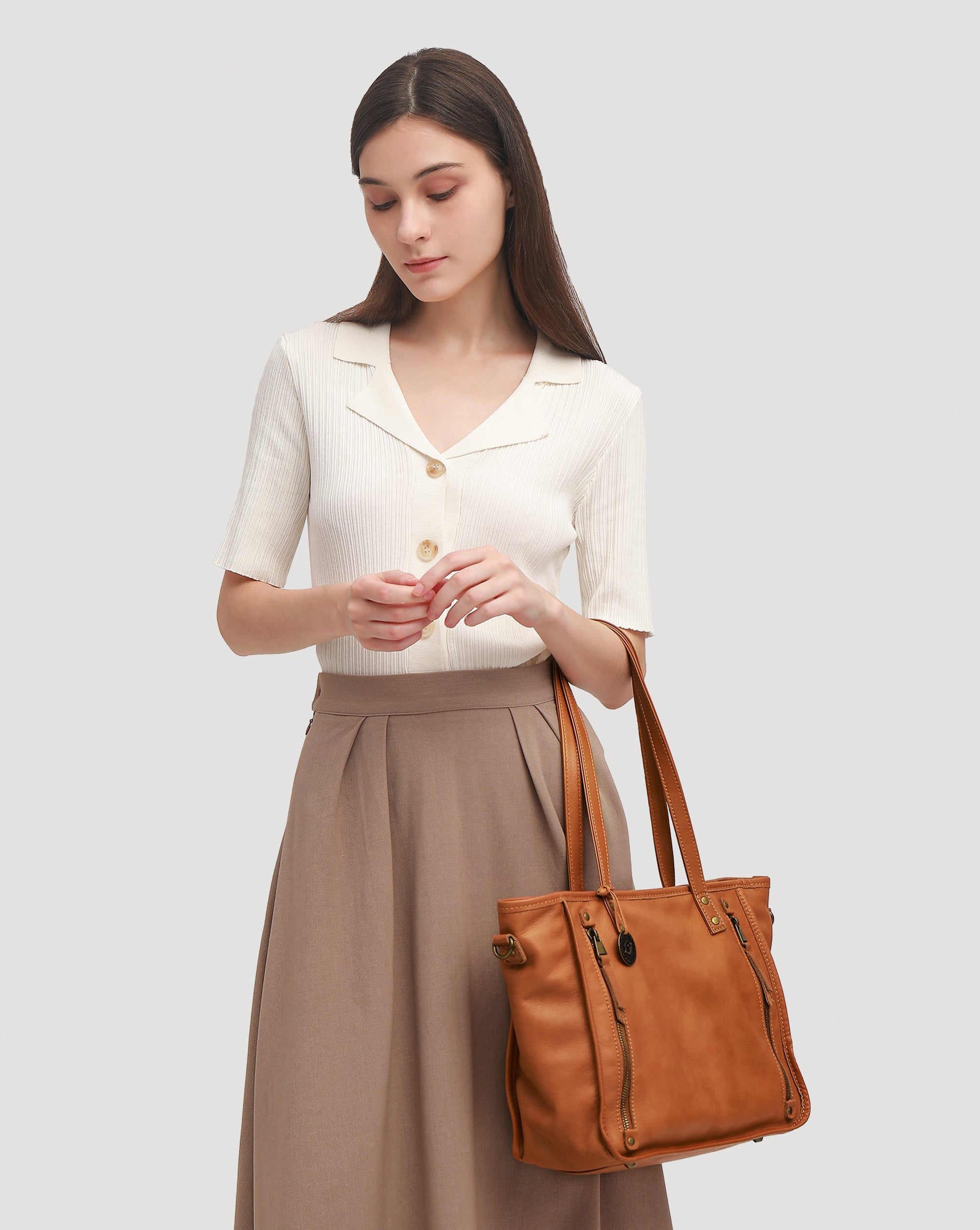Hestia Tote Bag.
