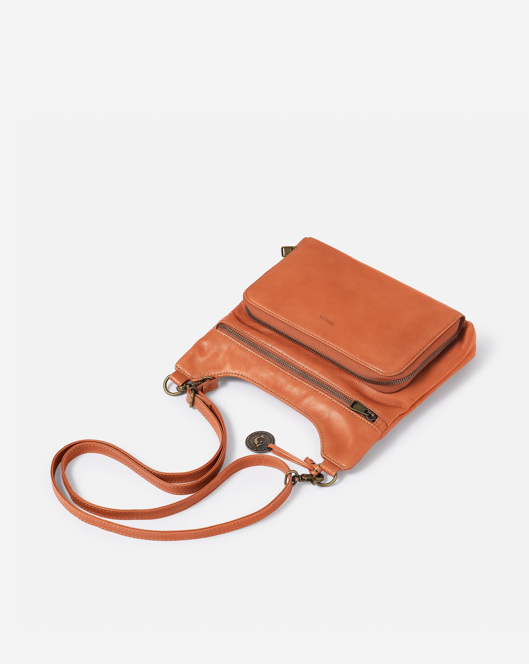 #color_brown